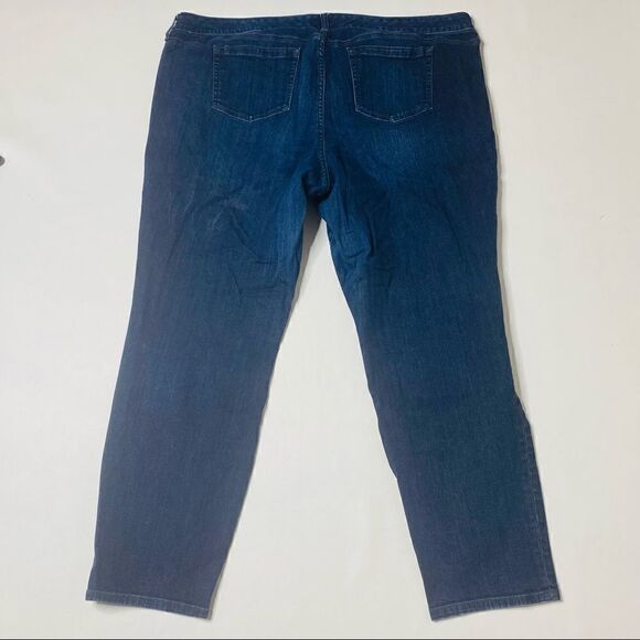 Torrid | High Rise Stretch Jeans - Picture 5 of 6